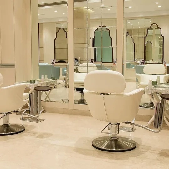 Spa & Salon